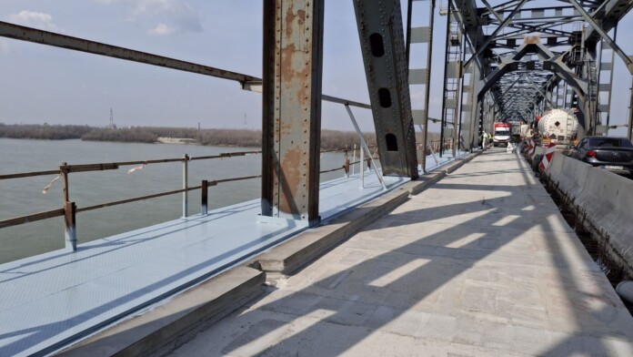 Дунав мост Дунав мост