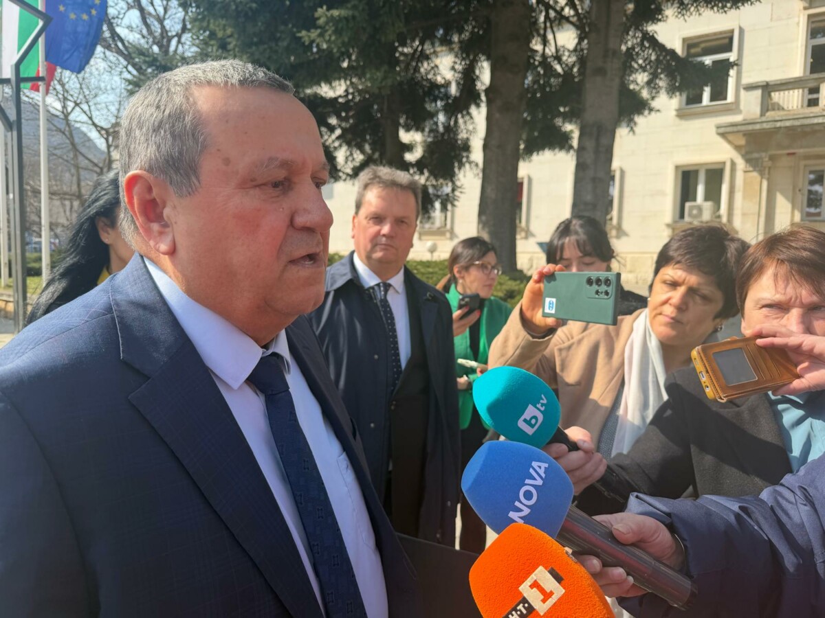 Пенсионерите трябва да бъдат спокойни пенсиите ще бъдат увеличени от