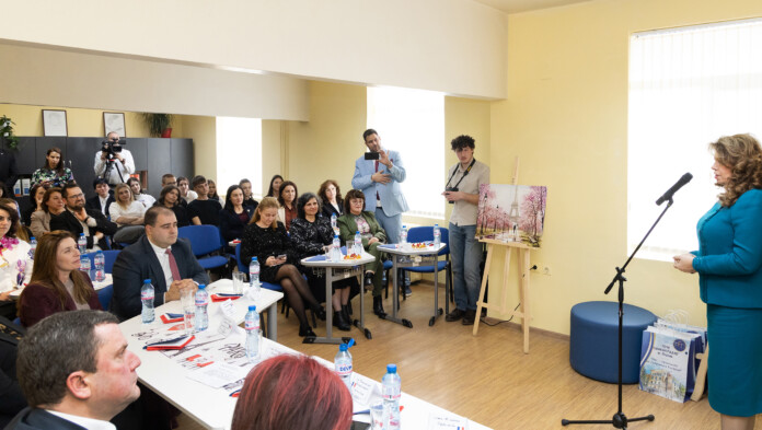 Илияна Йотова