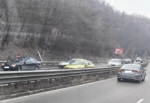 От последния час! Катастрофа край Владая затруднява движението на пътя Перник – София Катастрофа край Владая