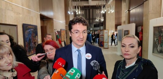 Крум Зарков