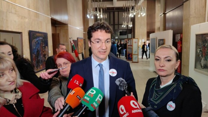 Крум Зарков Крум Зарков