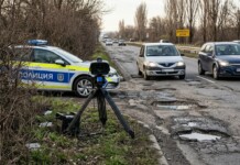 Знаете ли, че КАТ могат да глобяват АПИ за лоши пътища? Правят ли го? Лошото състояние на пътищата в България