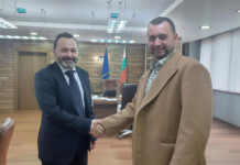 Министър Найденов проведе среща с представител на бранша "Пътна помощ"