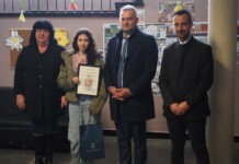 Наградената ученичка