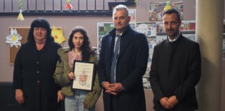 Наградената ученичка