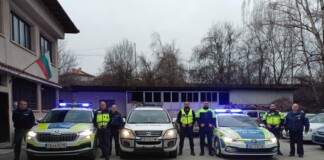 Полицаи в Костенец