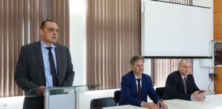 Представянето на новия директор