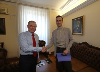 Проф. Сергей Игнатов и Димитър Бербатов