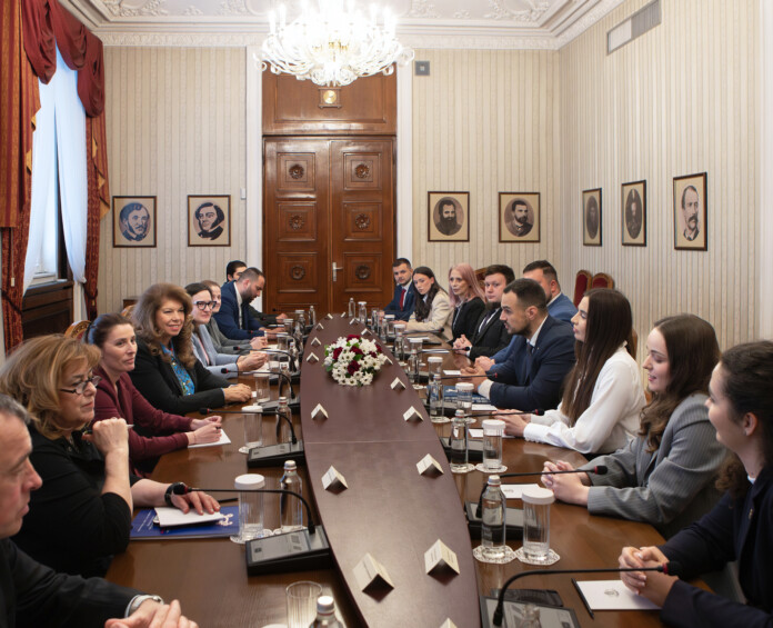 Работна среща с Илияна Йотова