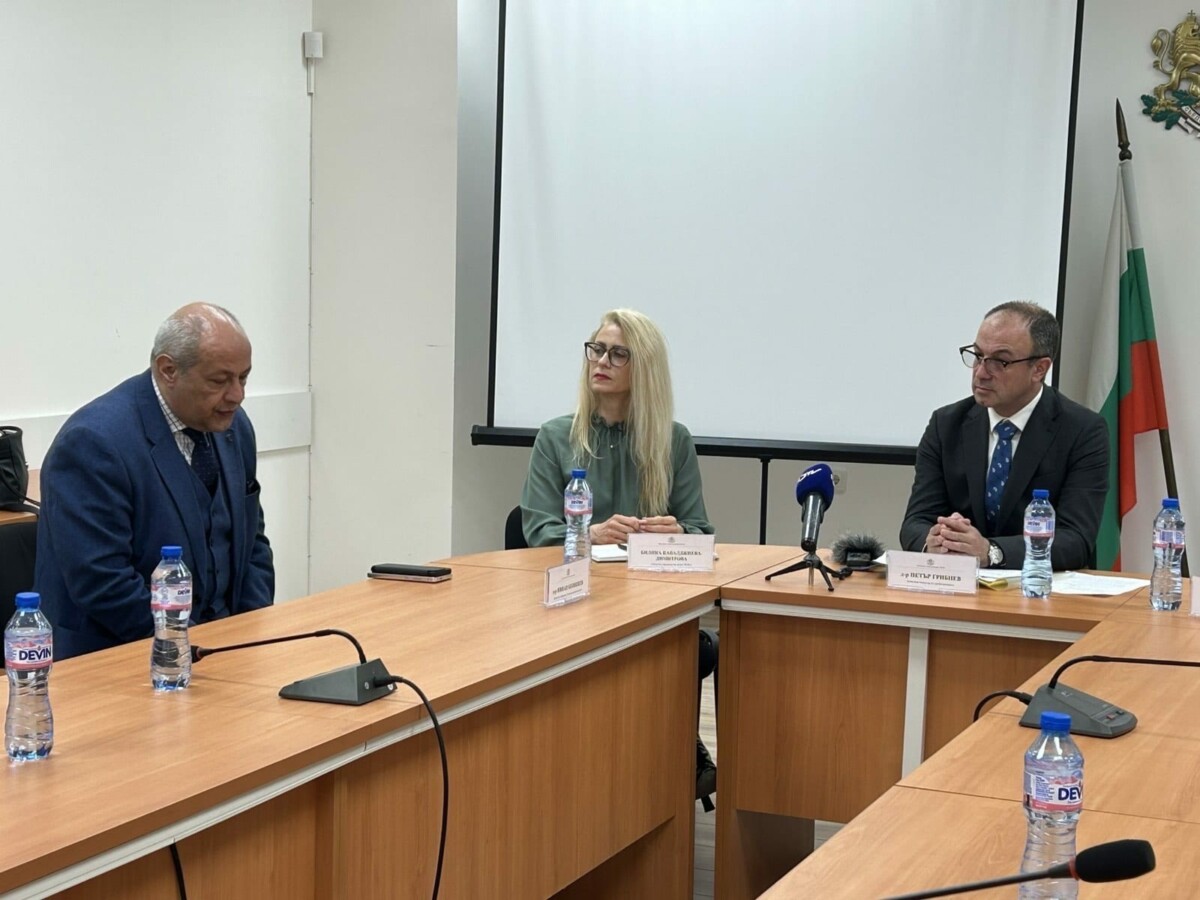 Заместник министърът на здравеопазването дм проведе работна визита в Ямбол