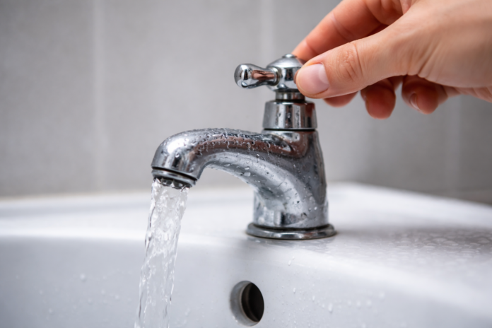 Спиране на водата