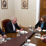 Йотова поиска от правителството цялостен пакет от мерки срещу скока на цените Срещата с КЗК