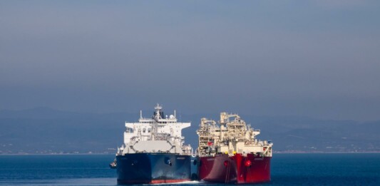 Танкер за втечнен природен газ