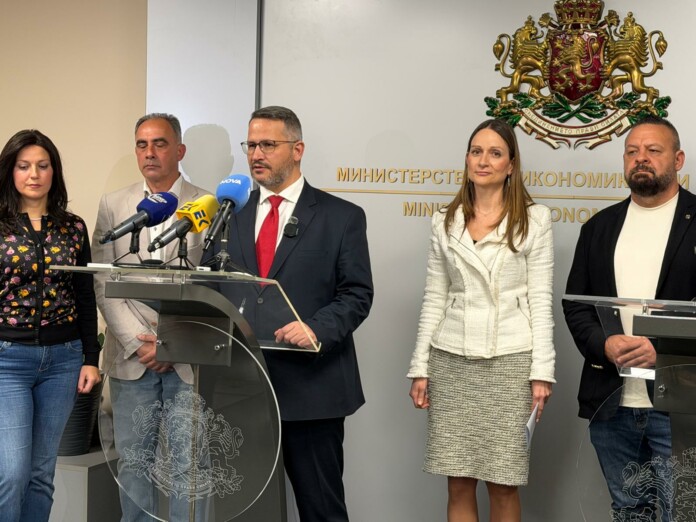 Министър Иван Христанов Министър Иван Христанов