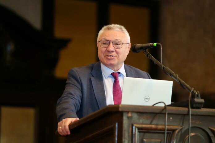 Велизар Шаламанов