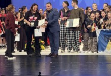 Над 2500 танцьори от осем държави се състезаваха в юбилейния MOVMNT в Русе Над 2500 танцьори от осем държави се състезаваха в юбилейния MOVMNT в Русе