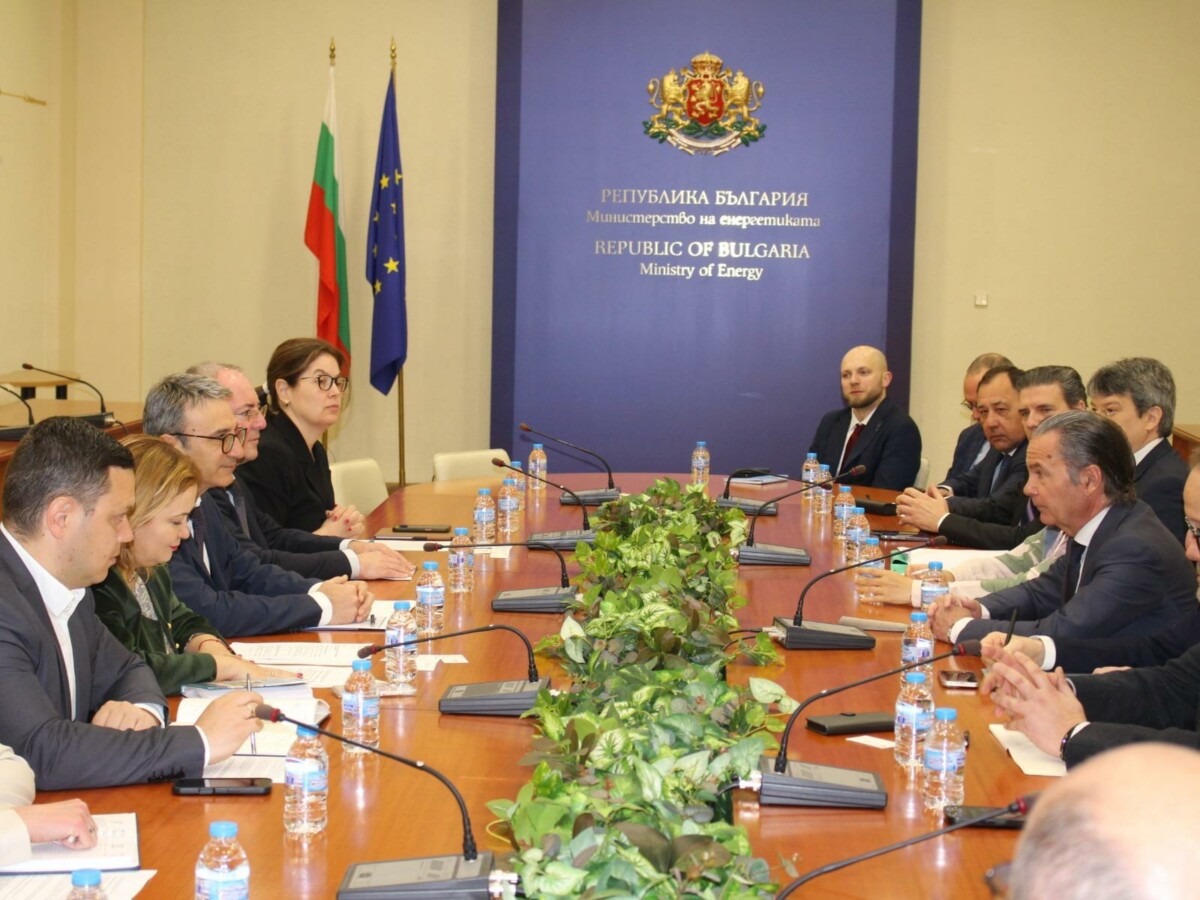 Министърът на енергетиката проведе среща с представители на Френско българската търговска