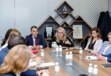 Туризмът набира скорост: България с ръст и нови мерки за по-силен летен сезон Министър Ирена Георгиева