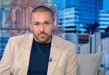 Николай Попов