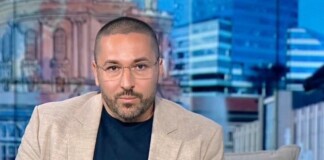 Николай Попов