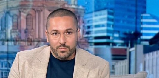 Николай Попов