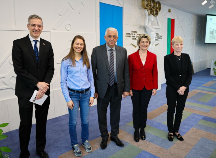 130 години олимпийска история 130 години олимпийска история