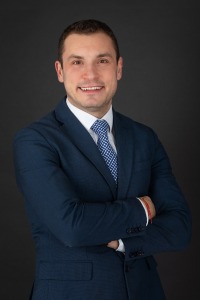 Как се защитава пациентът след увреждане от естетична процедура? 1 Адвокат Мартин Костов