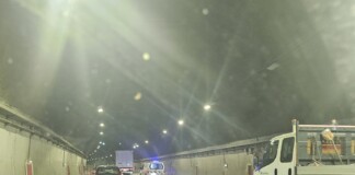 Аварирал камион на АМ "Хемус"