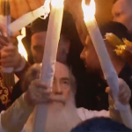 Благодатният огън слезе