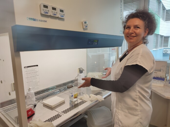 Микробиолозите на УМБАЛ-Бургас