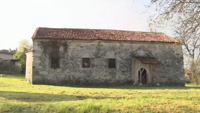 Църква „Света Неделя“