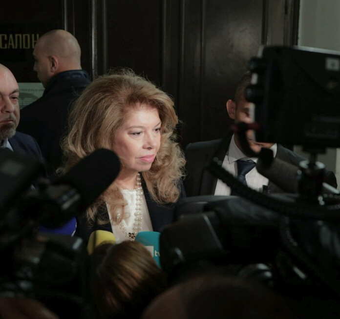 Илияна Йотова