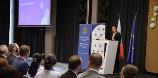 Ирена Младенова