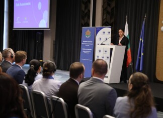 Ирена Младенова