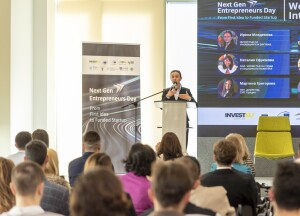 Ирена Младенова