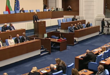 Костадин Костадинов