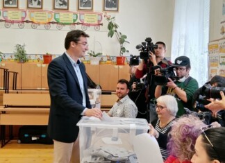 Крум Зарков