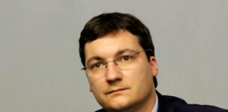Крум Зарков