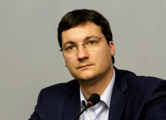 Крум Зарков