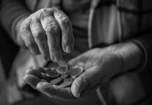 Линия на бедност