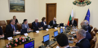Правителството срещу подмяната на вота