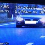 Шофьорка лети със 176 км/час, за да не й загорят козунаците