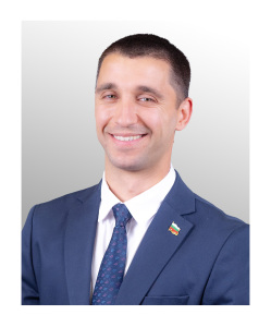 Николай Кючуков