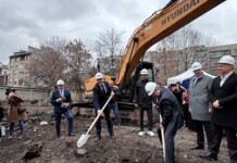 Нов шанс за млади хора: Строят "Къща на децата"