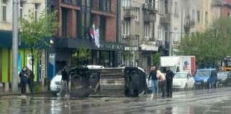 Обърната линейка