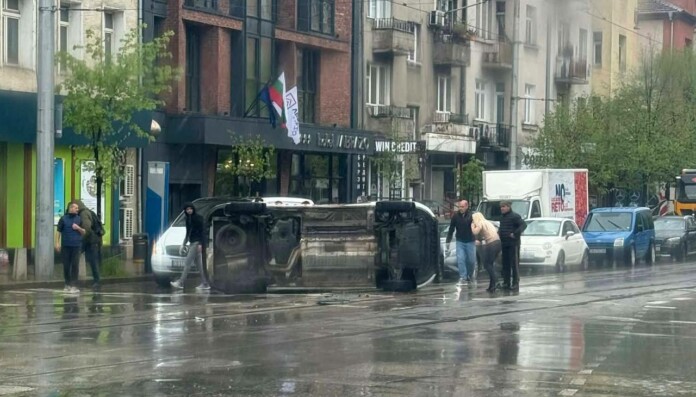 Обърната линейка