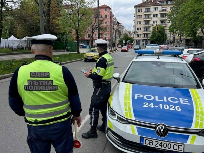 Пътни полицаи, санкции, гонка