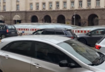 Протестното автошествие в София