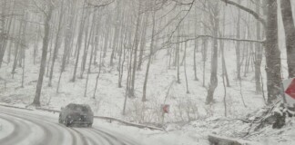 Сняг при Шипченски проход